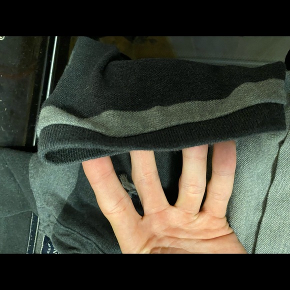 American Eagle striped polo - Picture 4 of 6